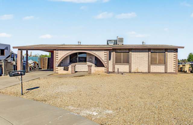 5123 North 68th Avenue Gallery 1