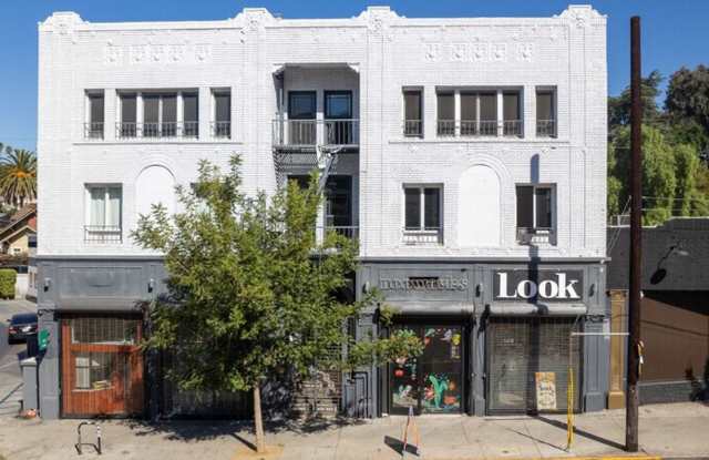 Sunset Apts...Gorgeous Newly Remodeled Apartments..CALL NOW! photos photos