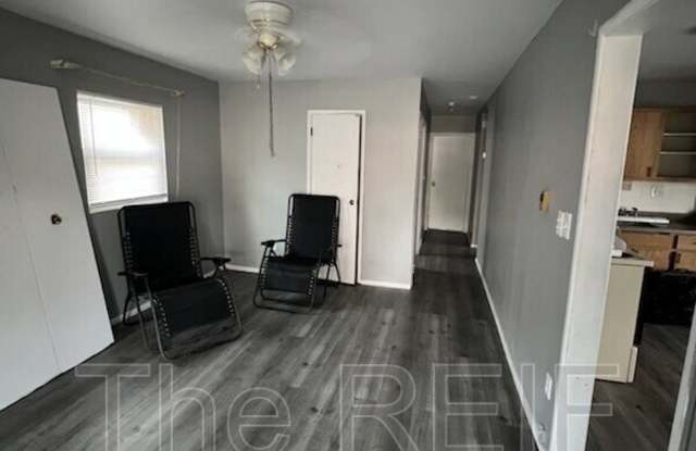 19227 Ryan Road Gallery 4