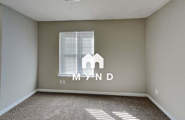 6332 Hickory Lane Cir Gallery 4