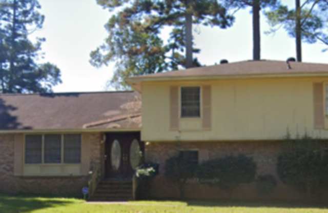 803 Camelot Court photos photos