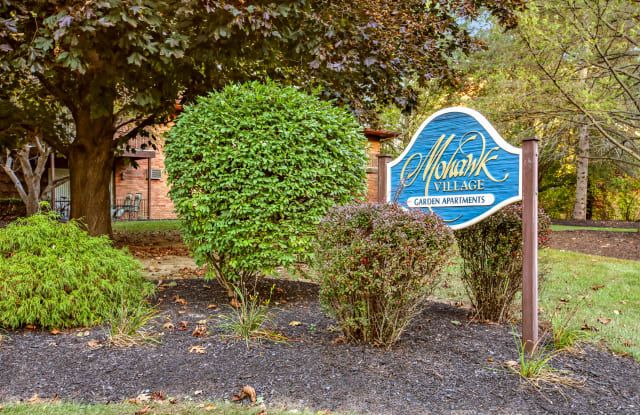 Mohawk Village Apartments photos photos