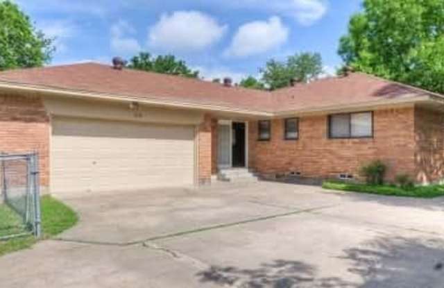 818 Sequoia Drive Gallery 2