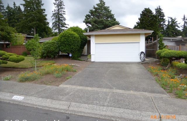 13602 118th Ave NE - 13602 118th Avenue Northeast, Kirkland, WA 98034