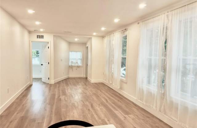 2238 QUINCY Street S Gallery 4