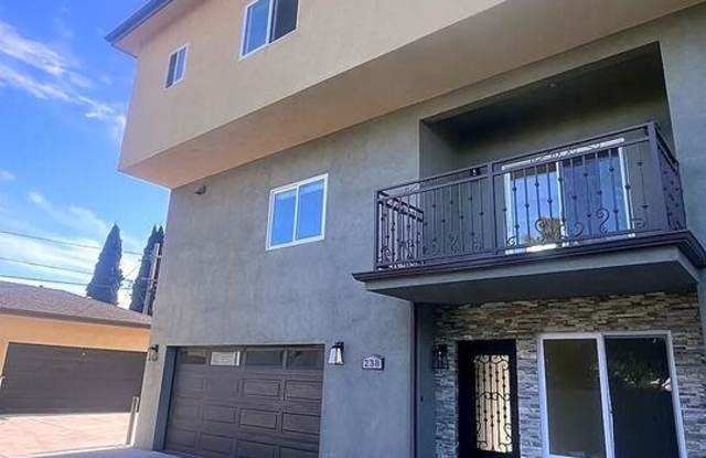 234 East Tamarack Avenue - 234 East Tamarack Avenue, Inglewood, CA 90301
