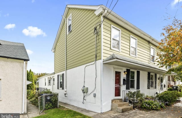 138 W 4TH AVENUE - 138 West 4th Avenue, Conshohocken, PA 19428