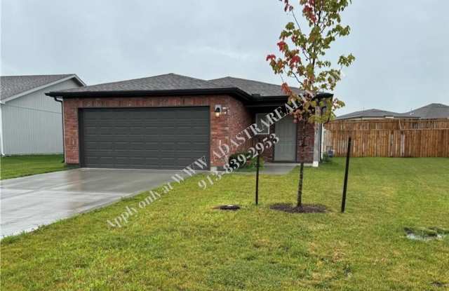 Beautiful 3 Bed 2 Bath Home in Gardner-Coming SOON!! Gallery 1