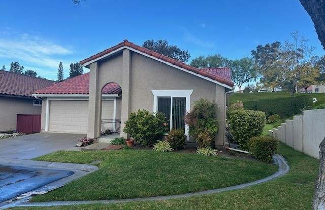 28236 Zurburan - 28236 Zurburan, Mission Viejo, CA 92692