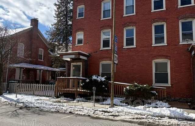 27 S. Seventh Street photos photos