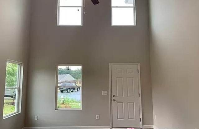 4213 Dale Cove Southeast Gallery 3