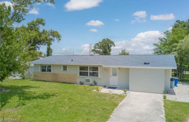 372 Park Lane Drive photos photos