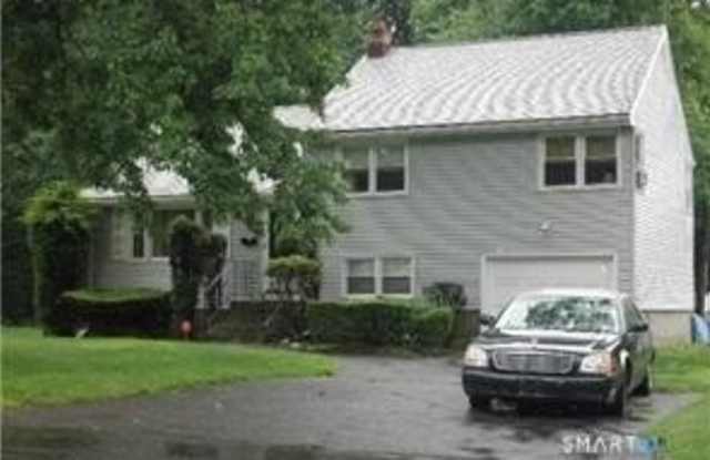3895 Old Town Road Gallery 1