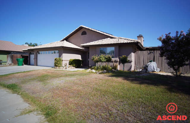 Gorgeous 4 Bedroom Home in Shafter! photos photos