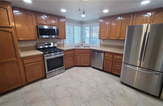 19455 Crystal Ridge Lane - 19455 Crystal Ridge Lane, Los Angeles, CA 91326