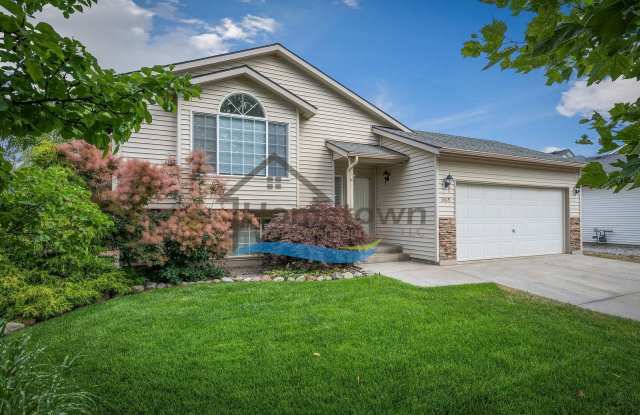 Updated 4 Bedroom Home in Fieldstone! photos photos