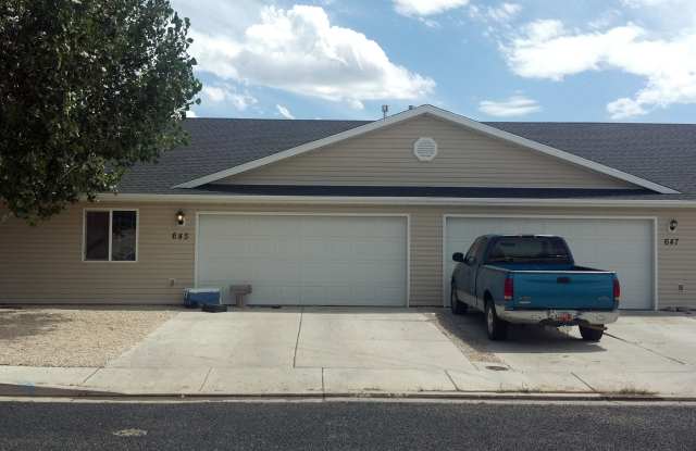 645 W 1225 North photos photos