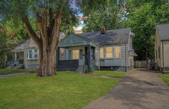 3 Bed/1 Bath Home Close to U of L & Churchill Downs Gallery 1