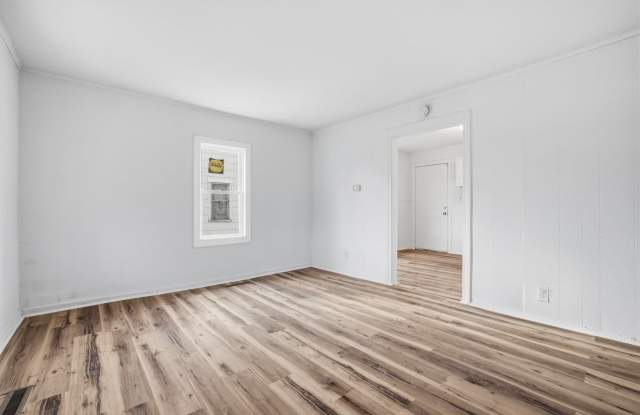 1614 West 18th Street photos photos