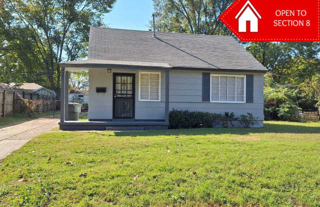 Newly Renovated 2 BR Home| Berclair | Open to Section 8 photos photos