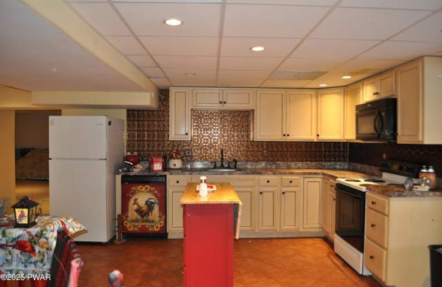 56 Sterling Road photos photos