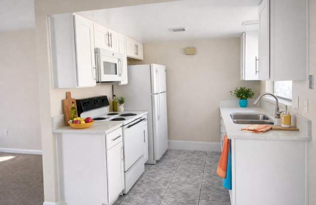 5139 Oak Hill Drive Gallery 2