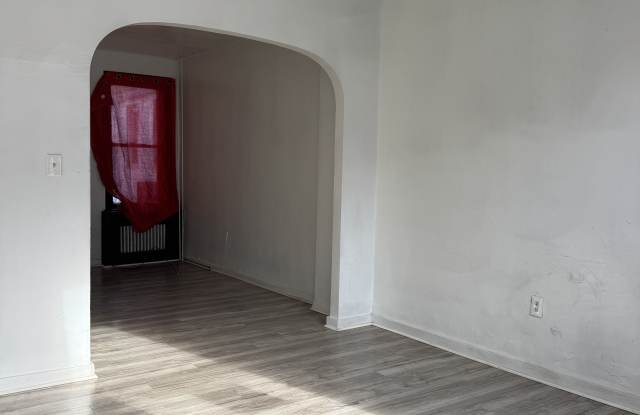 1123 Spruce St photos photos