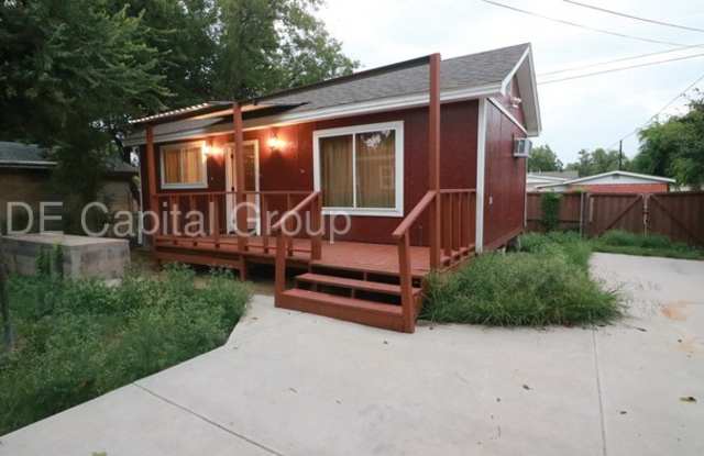 1209 East Centerville Road Gallery 2