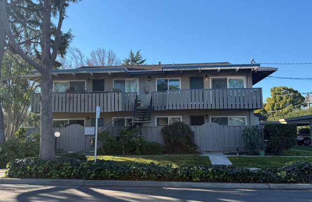 CAMBRIAN - Remodeled upstairs unit - great location near downtown Campbell photos photos