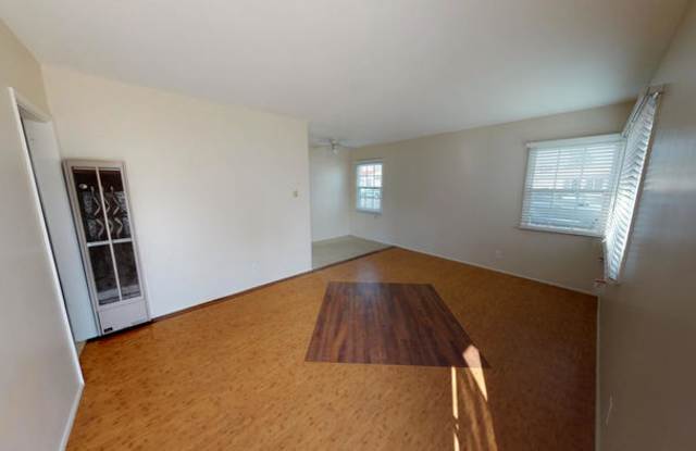 7872 11th Street Gallery 2