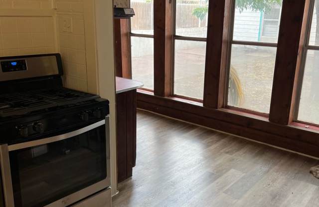 Large 3/2 Home in Sweetwater with Shop photos photos