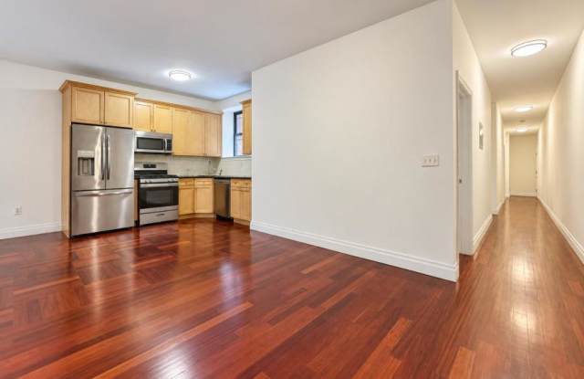 607 West 137th Street Gallery 4