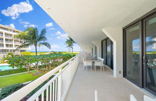 2600 S Ocean Boulevard Gallery 3