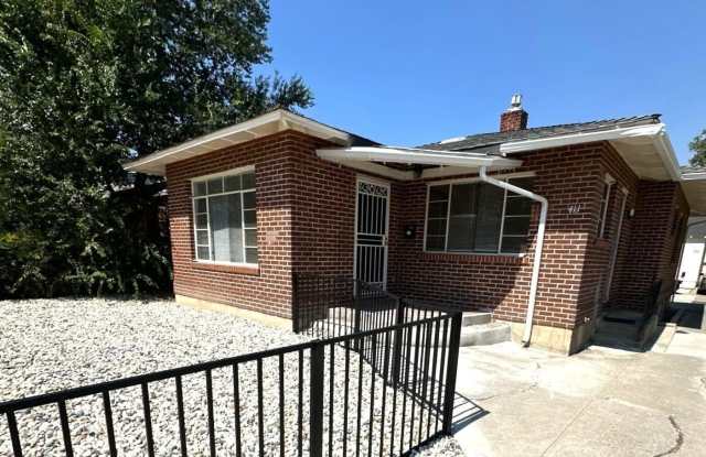 411 Colorado River Boulevard - 411 Colorado River Boulevard, Reno, NV 89502