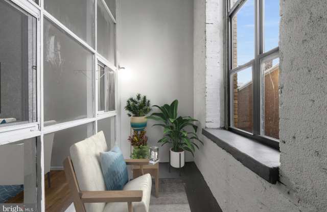 1329-39 LOMBARD Street Gallery 4