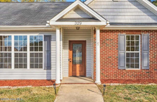 329 Green Links Drive Gallery 2