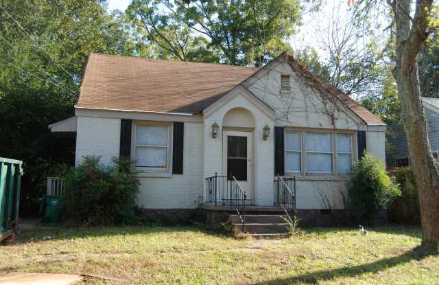 3 Bedroom 1 Bath House - 1858 Cannon Street, Candler-McAfee, GA 30032 3 Bedroom 1 Bath House - 1858 Cannon Street, Candler-McAfee, GA 30032
