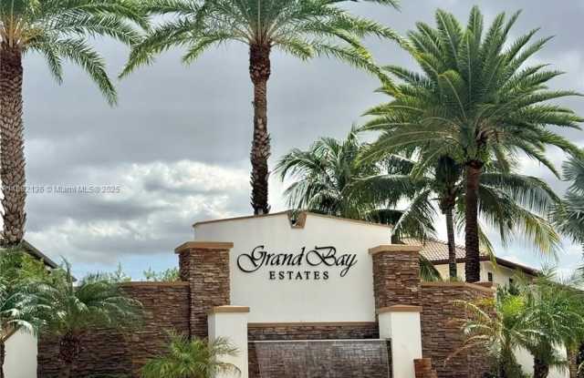 8640 NW 101st Pl photos photos