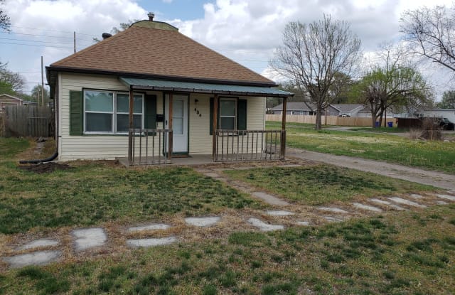 404 West 12th Street - 404 West 12th Street, Junction City, KS 66441