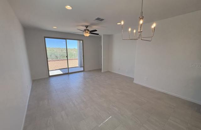 Brand new home in Rocking K Ranch Gallery 4