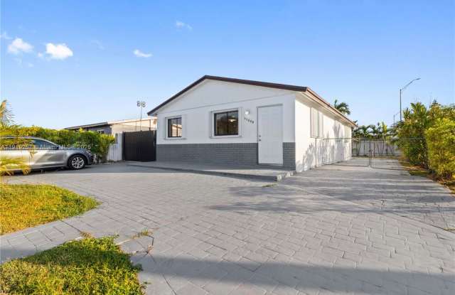 11630 Southwest 178th Terrace photos photos