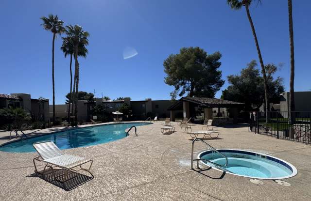 4201 E Camelback Rd Unit 18 photos photos