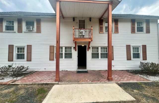 1 Royal Acres Drive photos photos