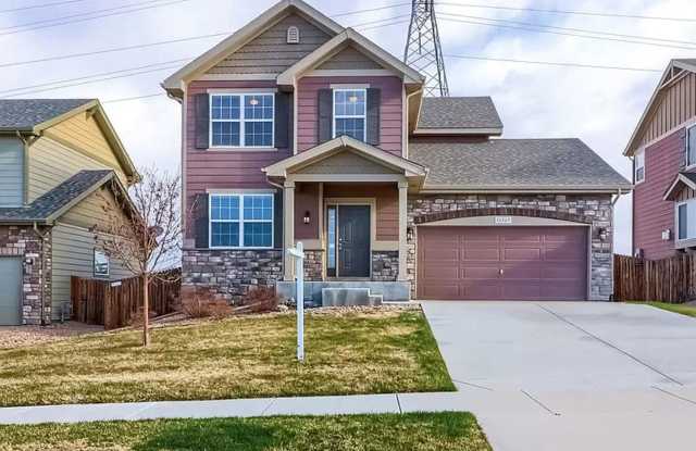 Incredible 4 bedroom home in Reunion. photos photos