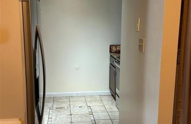 711 Crystal Springs Court Gallery 4