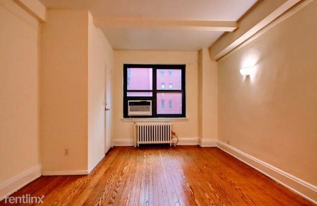 11 Waverly Place #4K - 11 Waverly Pl, New York City, NY 10003