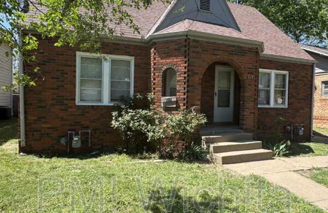717 South Green Street - 717 South Green Street, Wichita, KS 67211