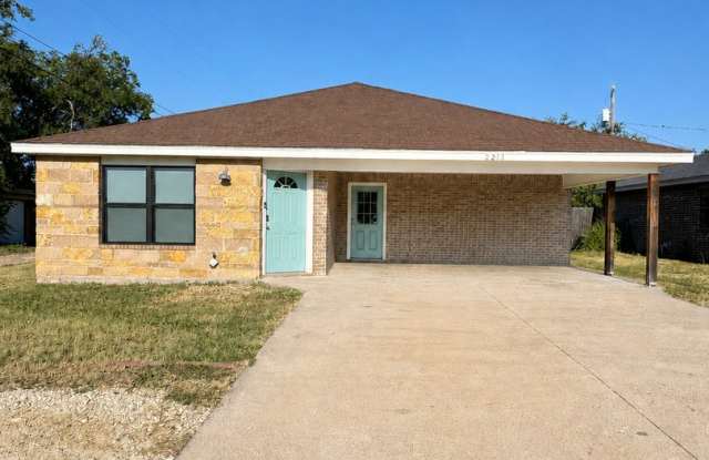 COMING SOON!! 4 Bedroom Home Near ASU!!! photos photos