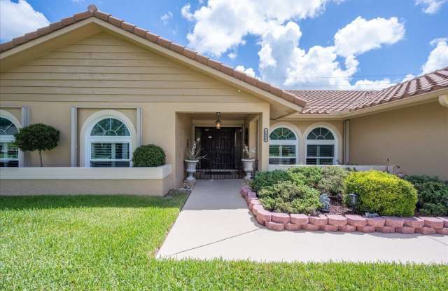 1654 Farmington Circle Gallery 3