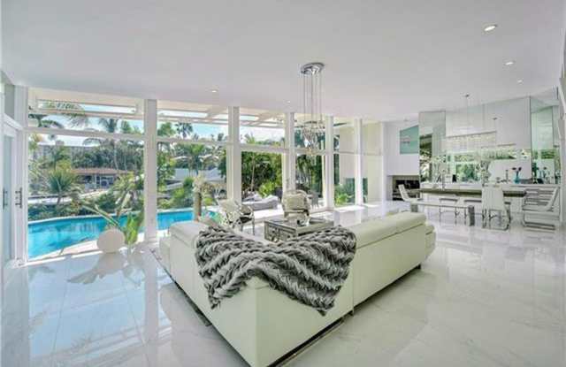 28 Pelican Dr # 28, Fort Lauderdale, FL 33301 Gallery 4